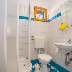 Gulin Apartments thumbnail 8