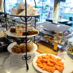 Siri Oriental Bangkok Hotel - Bild 13