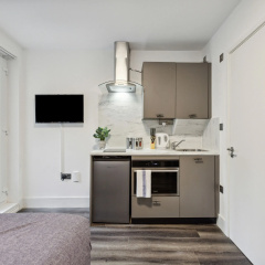 STH Sutherland Avenue Apartment thumbnail 32