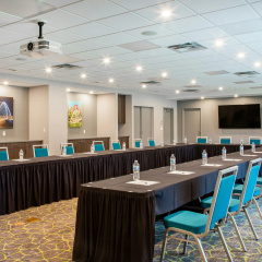 Hampton Inn & Suites by Hilton Edmonton St. Albert