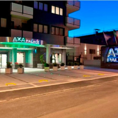 Acca Palace Hotel thumbnail 1