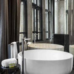 W Amsterdam thumbnail 9