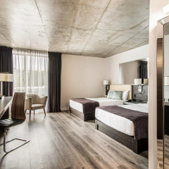 Hotel 10