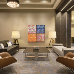 Embassy Suites By Hilton Pittsburgh Downtown thumbnail 2