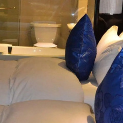 The Brocade Hotel thumbnail 6