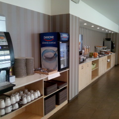 B&B Madrid Aeropuerto T1 T2 T3 - Bild 10
