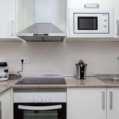Modern and Charming 3bed Close to Torrassa Metro - Bild 11