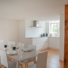 Airhome Limmatquai River View Apartment - Bild 12