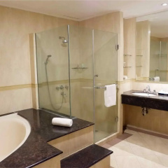 Grage Hotel Cirebon thumbnail 8