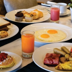 ILLIRA Hotel Banyuwangi - Bild 11