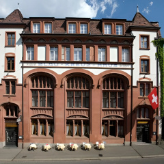 Central City Hotel Rochat - Bild 1