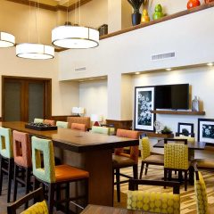 Hampton Inn & Suites Salinas thumbnail 20