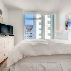 Global Luxury Suites at The Financial District thumbnail 4