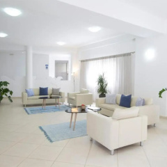 Menes Hotel thumbnail 2