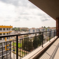 Spacious and Furnished Flat with Balcony in Izmir - Bild 11