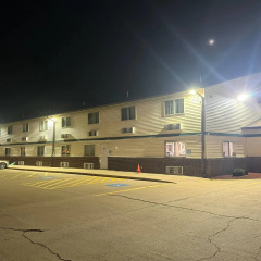 Super 8 by Wyndham Mendota I-39 thumbnail 7