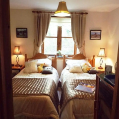 Woodpeckers Bed & Breakfast thumbnail 25
