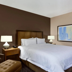 Hampton Inn & Suites Clayton/St. Louis-Galleria Area thumbnail 6