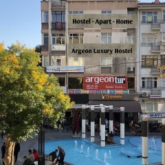 Argeon Luxury Hostel - Bild 9