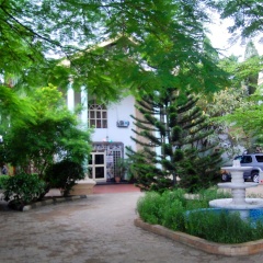 De-b Garden Hotel - Bild 18