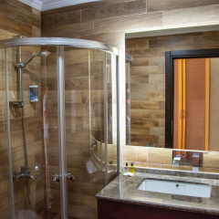 Manaspark Deluxe Hotel - Bild 19