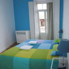 LeonHostel thumbnail 3
