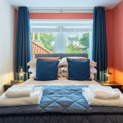 Shorefront Apartment - Sea View With 3 Bedrooms thumbnail 4