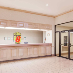 Super 8 by Wyndham Jasper TX thumbnail 8