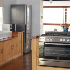Point Beach House thumbnail 8