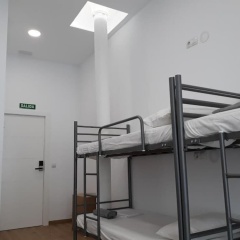 Hub Hostel Seville - Bild 12