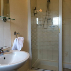 Marlborough Hotel thumbnail 9