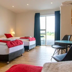 Guesthouse Hill thumbnail 4