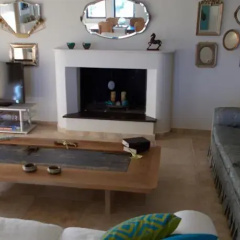 Skaloma Villas Art 2 thumbnail 2