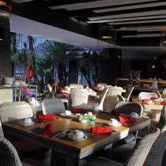 Amaroossa Suite Bali Hotel - Bild 13