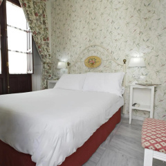 Basic Hotel Puerta de Sevilla - Bild 18