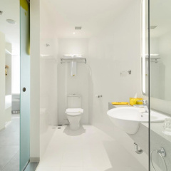 YELLO Hotel Kuta Beachwalk Bali - Bild 9