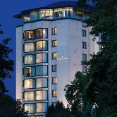 Four Seasons Hotel London at Park Lane - Bild 1