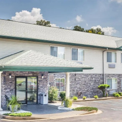 Super 8 by Wyndham Louisa thumbnail 12