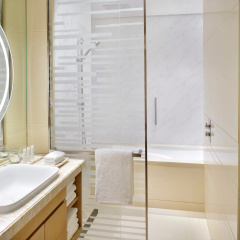 Crowne Plaza Dubai Marina by IHG - Bild 6