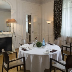 Majestic Hotel - SPA Champs Elysées thumbnail 32
