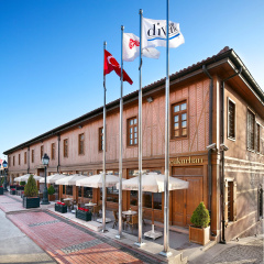 Divan Cukurhan Hotel - Bild 1