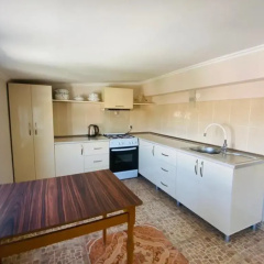 your home in tbilisi thumbnail 9
