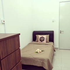 City Moon's Cottage 2 photo 4