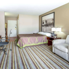 Delavan Inn and Suites thumbnail 3