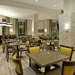 Hampton Inn & Suites Minneapolis / Downtown thumbnail 15