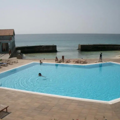 Porto Antigo Beach Front Studio thumbnail 3