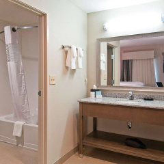 Hampton Inn & Suites Pensacola/I-10 Pine Forest Road thumbnail 8