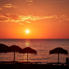 Aqua Blue Hotel thumbnail 24