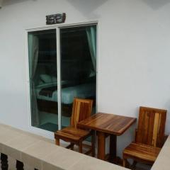 Sweet Bungalow thumbnail 1