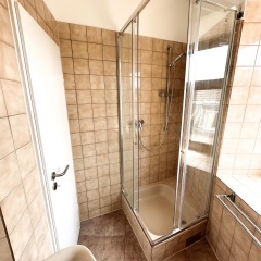 Cozy City-Center Apartment with Modern Amenities in Historic Brühl - Bild 9